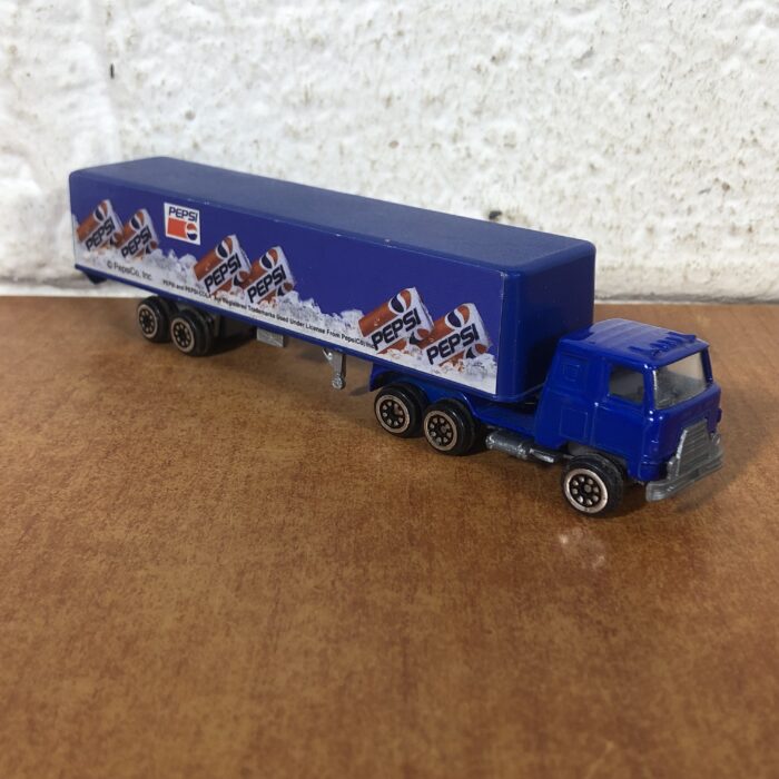 Lot 23: Coca Cola Model Trucks - Image 5