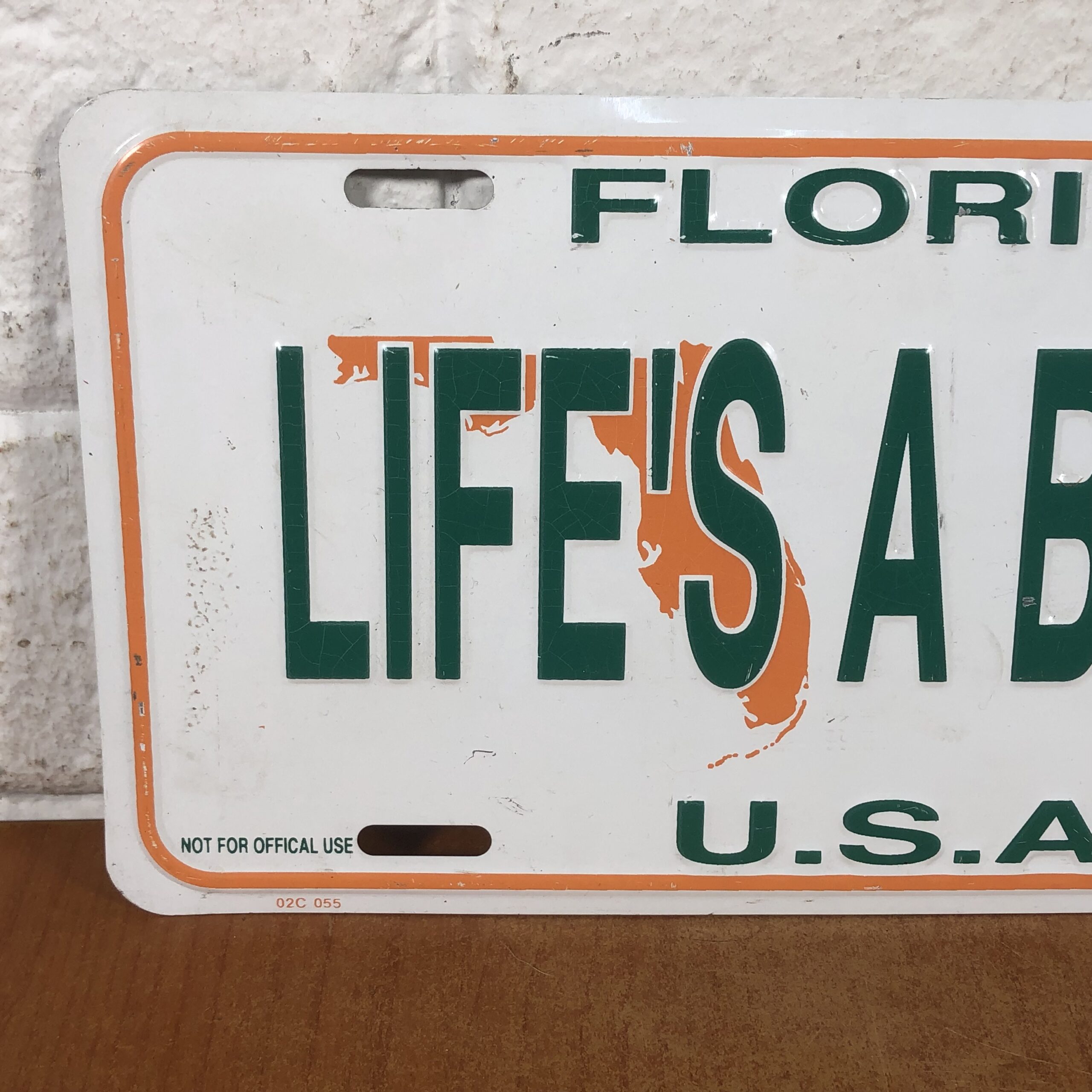 'Life's A Beach' Florida Number Plate Style Sign (Made in USA) - Image 2