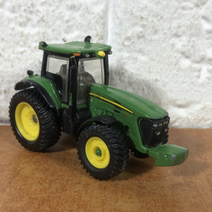 John Deere Tractor Model (Official Licensed Poduct) - Image 2