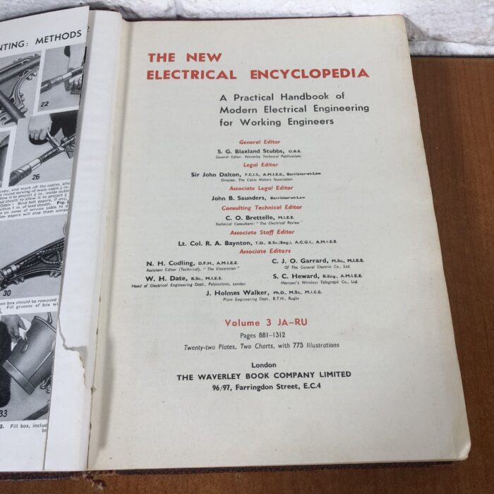 Vintage 'The New Electrical Encyclopedia' Series (Vol. 1-4) - Image 2