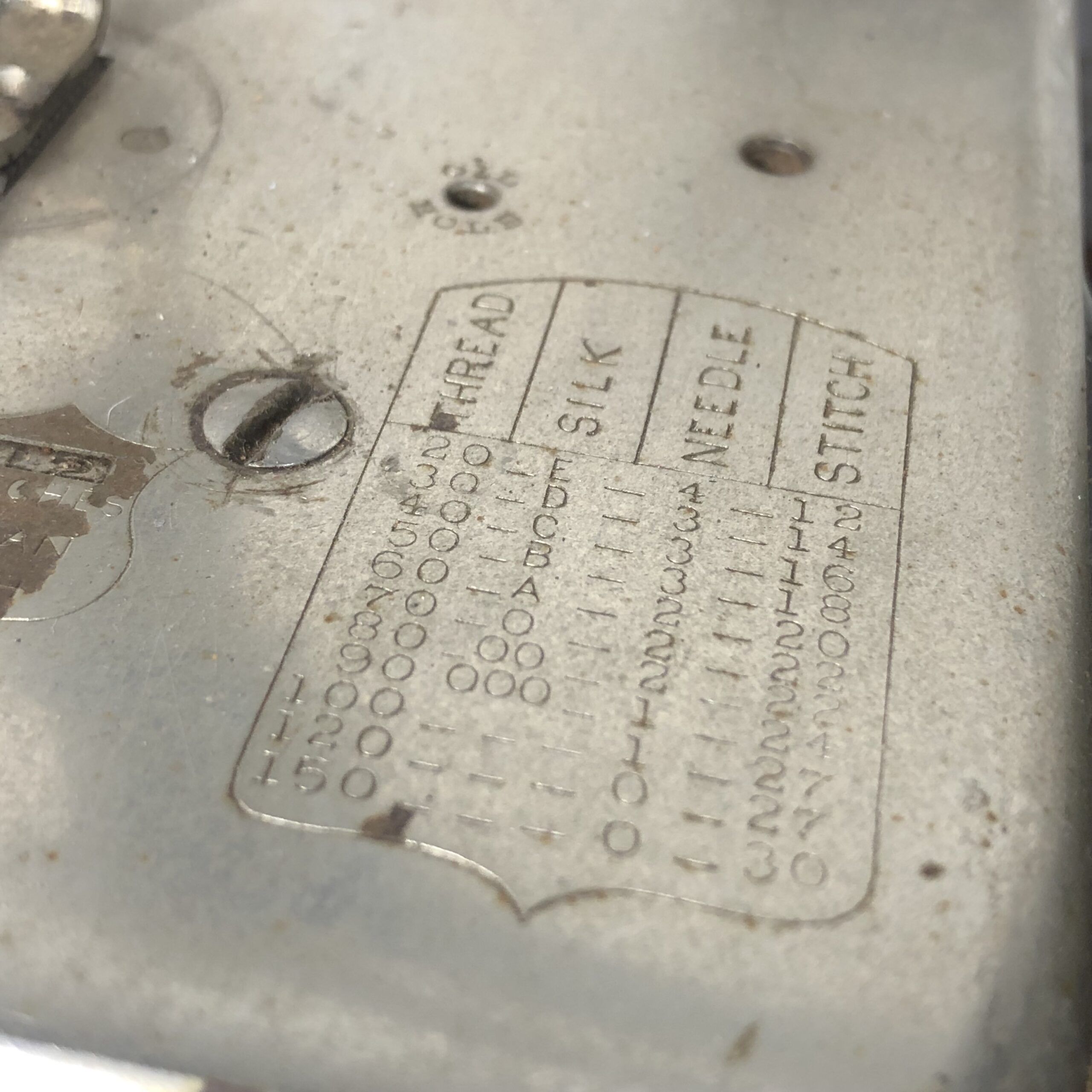 RARE Antique 1880s Wilcox & Gibbs Sewing Machine (Made in USA) - Image 11