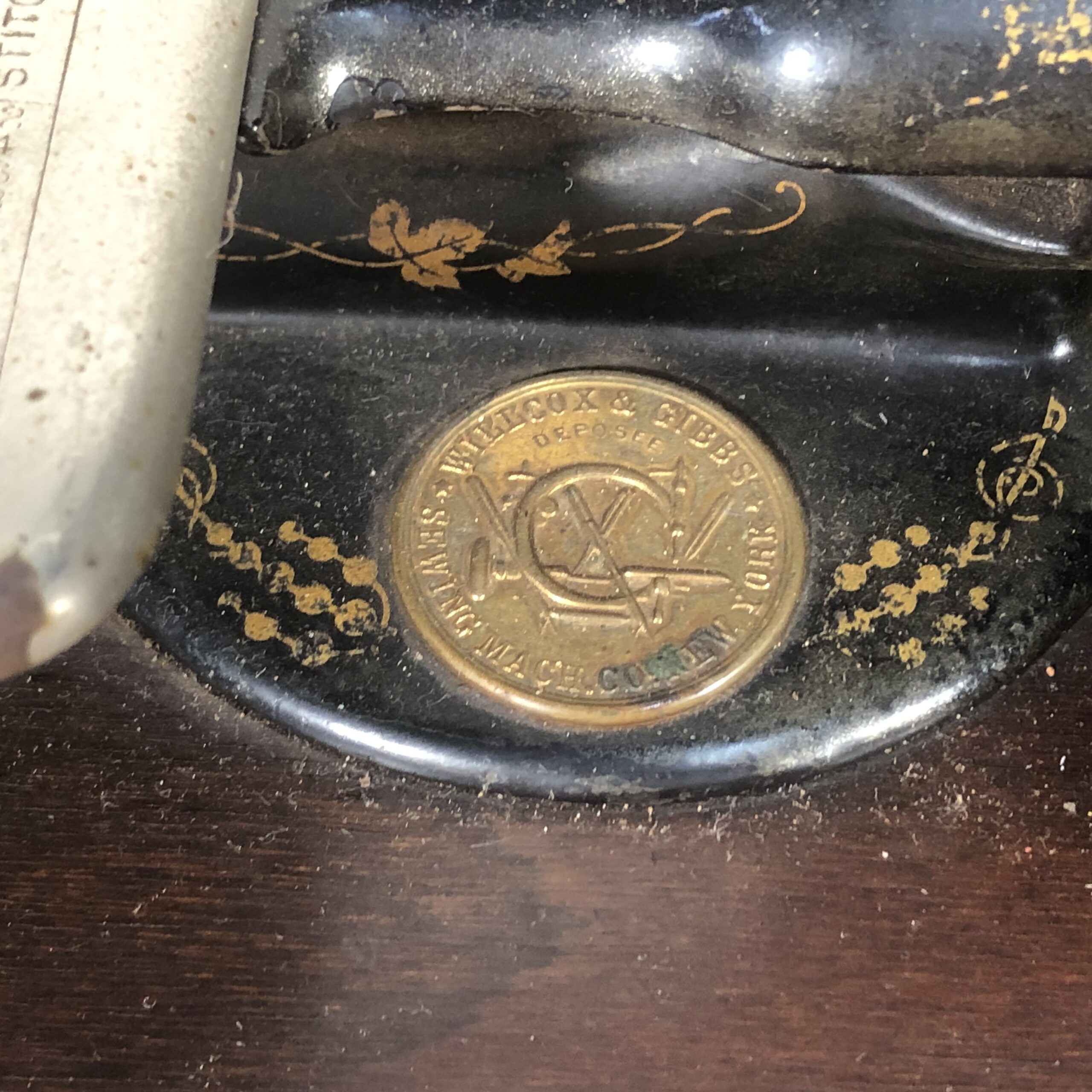 RARE Antique 1880s Wilcox & Gibbs Sewing Machine (Made in USA) - Image 6