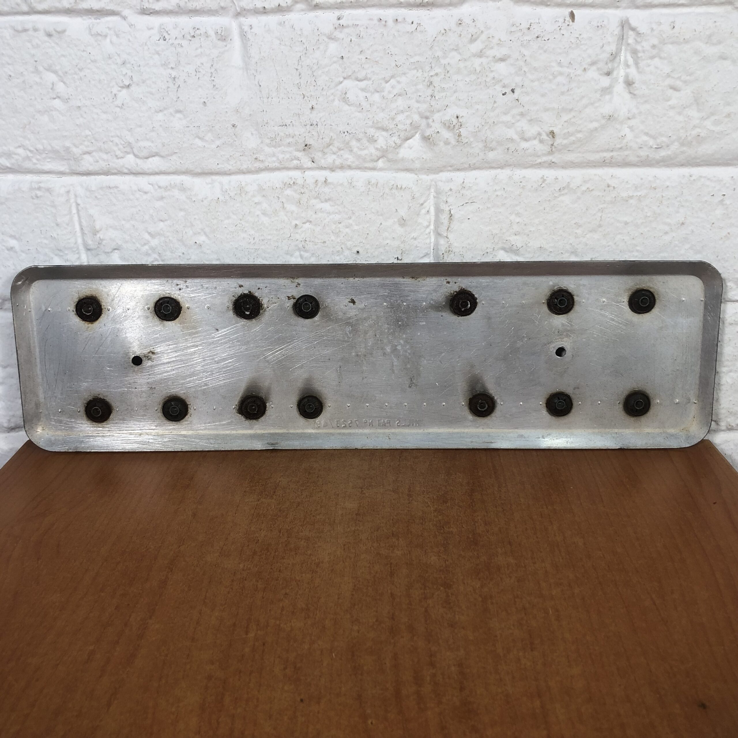 Pair of Vintage Number Plates - Image 9