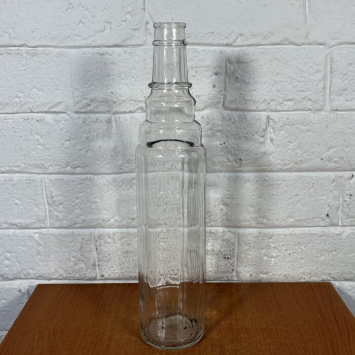 Lot 17: Vintage 1960s Essolube Glass Bottle (1 Quart) ~ Property of Anglo American Oil - Image 9