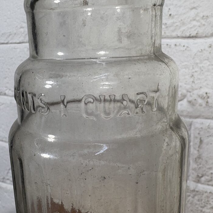 Lot 18: Vintage 1960s Essolube Glass Bottle (1 Quart) ~ Property of Anglo American Oil - Image 5