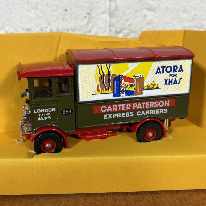 Lot 25: Corgi Classics 'Carter Paterson' AEC 508 Forward Control 5 Ton Cabover (Made in GT Britain) - Image 3