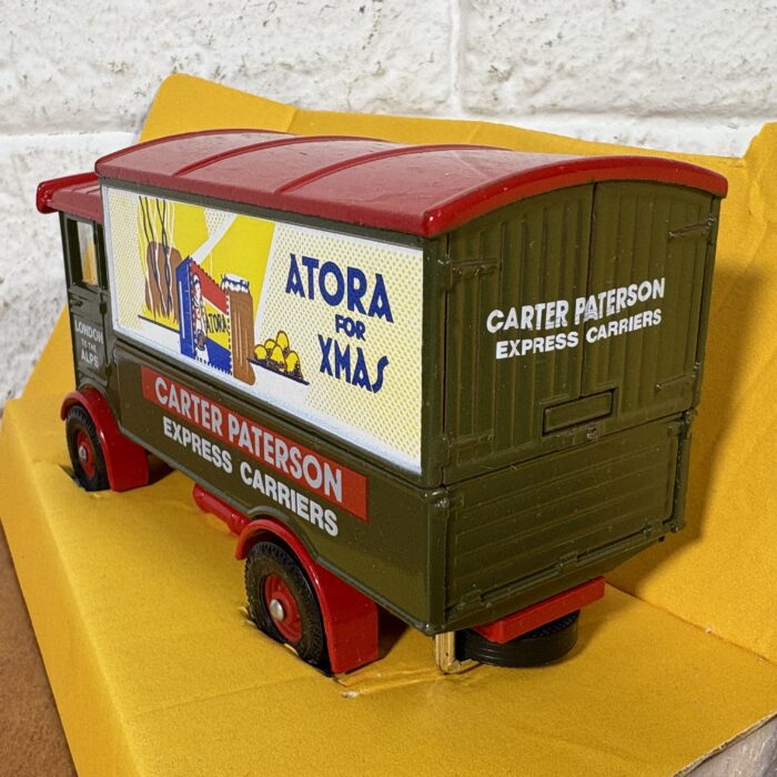 Lot 25: Corgi Classics 'Carter Paterson' AEC 508 Forward Control 5 Ton Cabover (Made in GT Britain) - Image 6