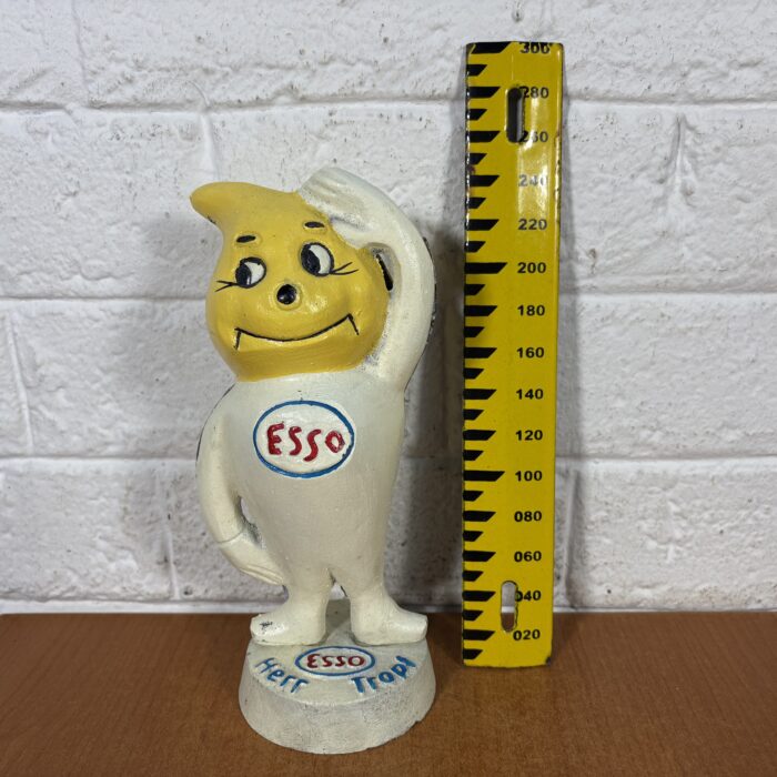 Lot 59: Vintage Cast Iron Esso Oil Drop Money Bank - Image 12