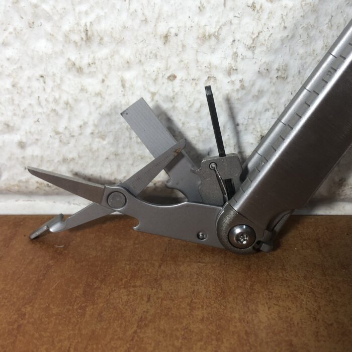 Original Leatherman Multi-Tool - Image 4