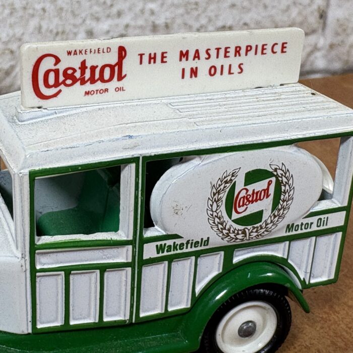 Lot 3: Days Gone by Lledo 'Castrol' Model Van (Made in England) - Image 4