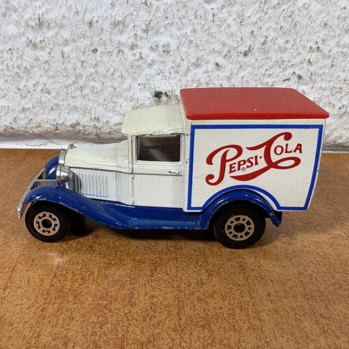 Lot 65: Matchbox 'Pepsi' Model A Ford - Image 3