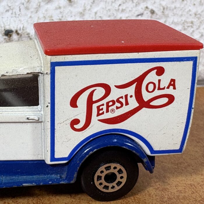 Lot 65: Matchbox 'Pepsi' Model A Ford - Image 4