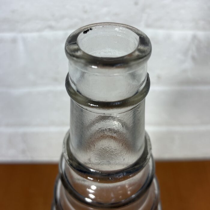 Lot 48: Vintage 1960s Esso Glass Bottle (One Quart) ~ Esso Petroleum Company Ltd. - Image 2