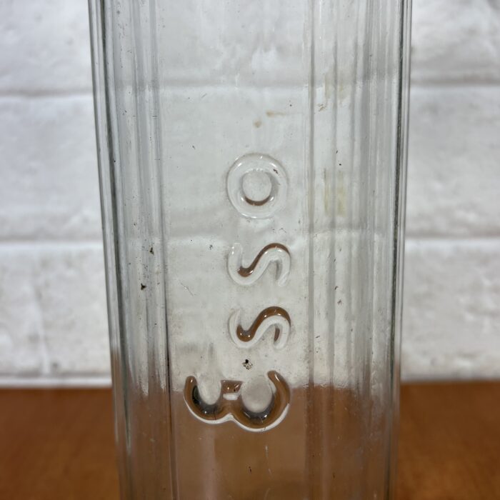 Lot 48: Vintage 1960s Esso Glass Bottle (One Quart) ~ Esso Petroleum Company Ltd. - Image 6