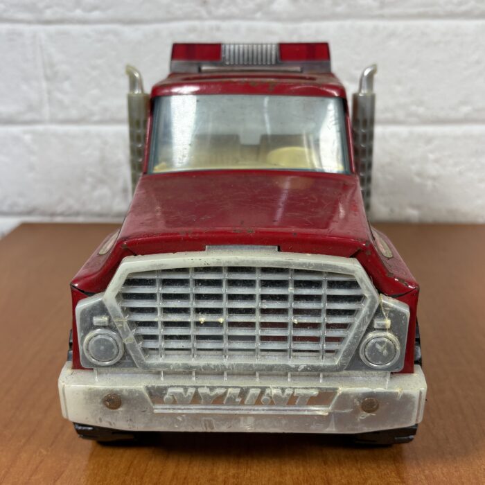 Lot 84: Vintage Pressed Metal Nylint Fire Department Model Truck - Image 5