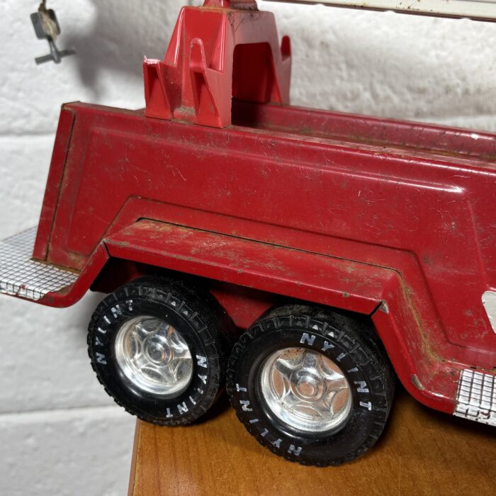 Lot 84: Vintage Pressed Metal Nylint Fire Department Model Truck - Image 11