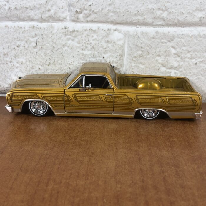 1965 Chevrolet El Camino (1:25) - Image 4