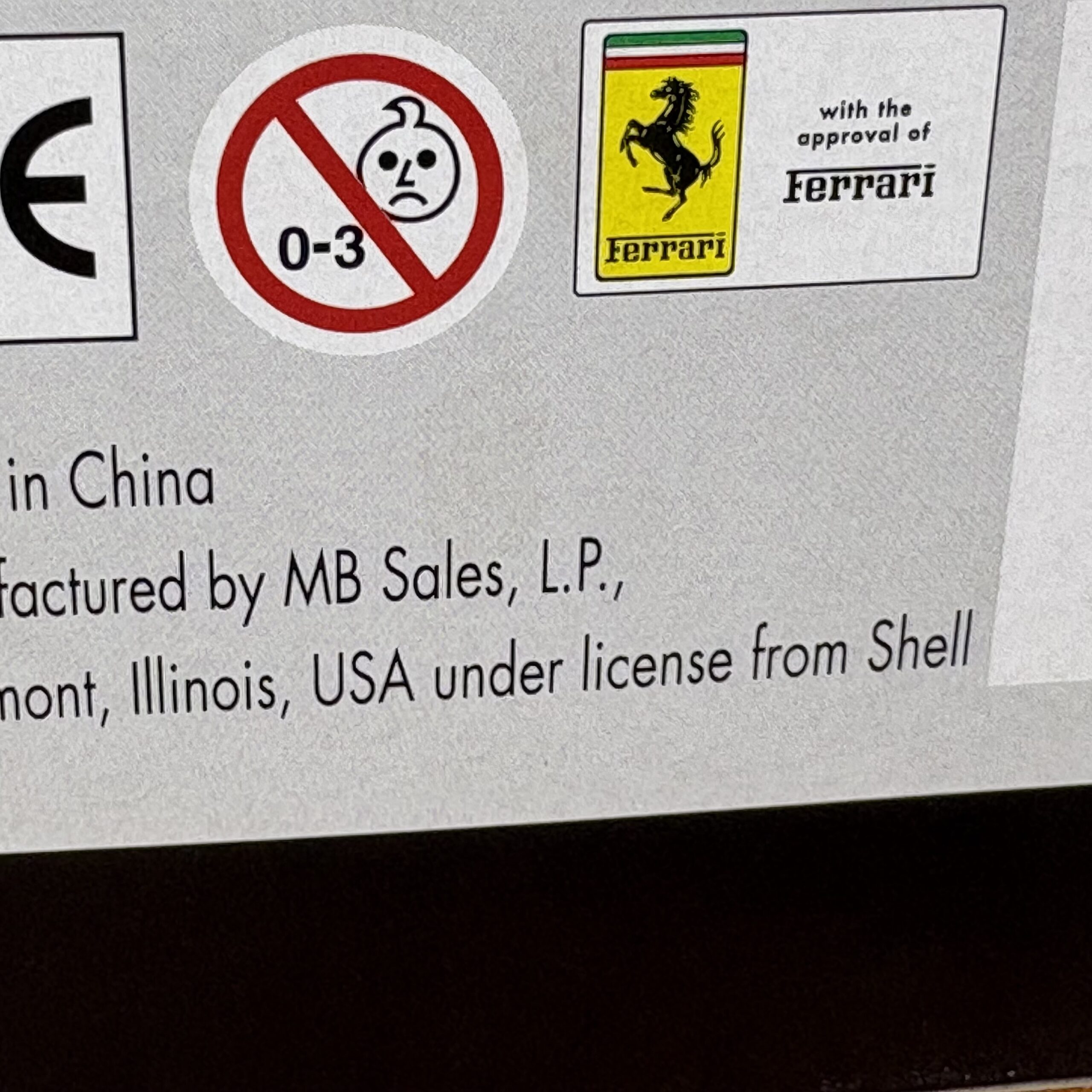 Lot 64: Classico 1972 Ferrari 312 P & Shell Racing Fuel Pump (1:18) - Image 7