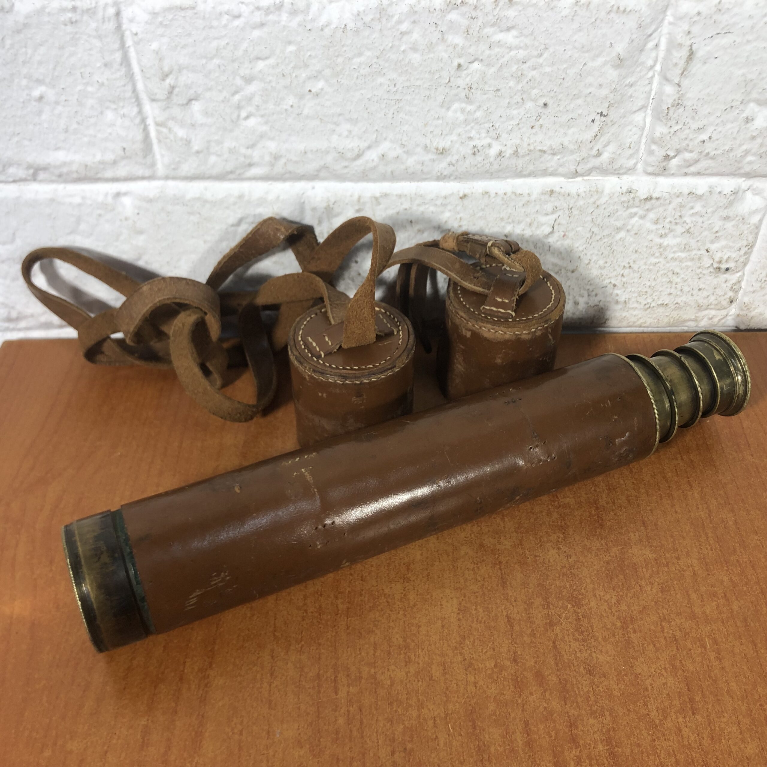 Vintage Extendable Leather & Brass Extendable Telescope