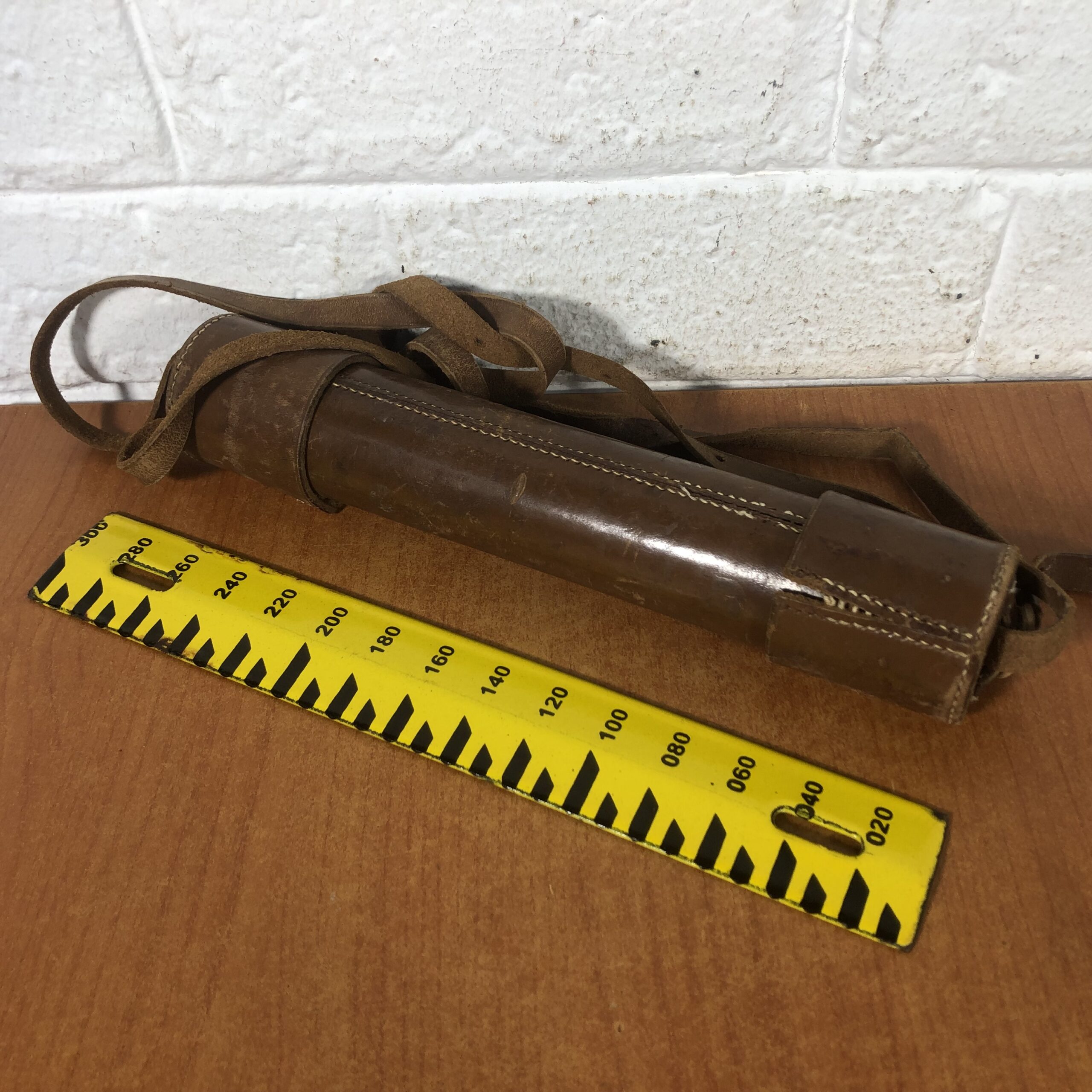 Vintage Extendable Leather & Brass Extendable Telescope - Image 7