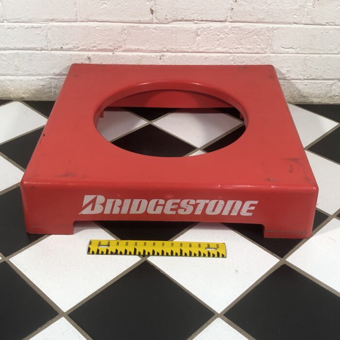 Bridgestone Tyre Stand - Image 7