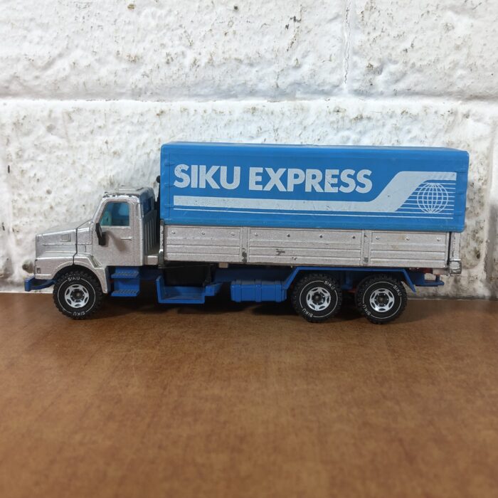 Vintage Siku Volve 12 Turbo Truck Model (Made in Germany) - Image 4