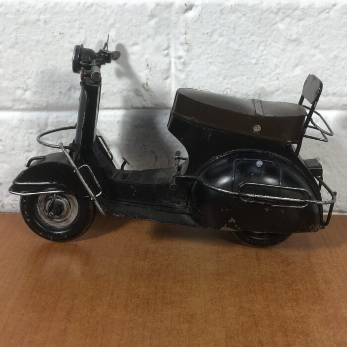 Metal Model Scooter - Image 5
