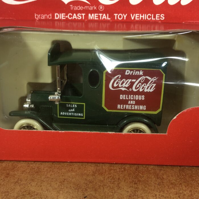 Coca Cola Delivery Van Model - Image 2
