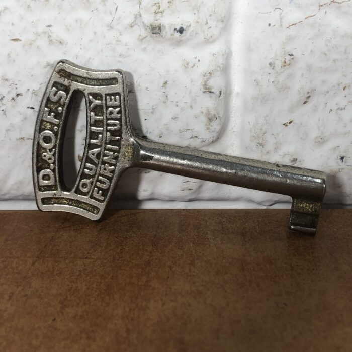 Vintage Keys - Image 5