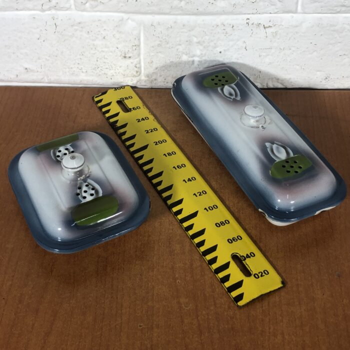 Vintage Enamel Set - Image 12