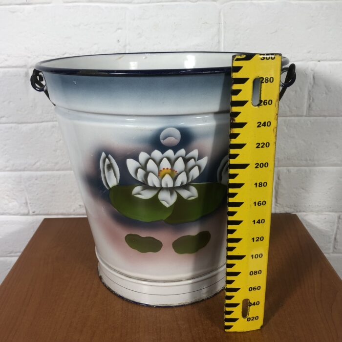 Vintage Enamel Set - Image 7