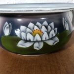 Vintage Enamel Set - Image 10
