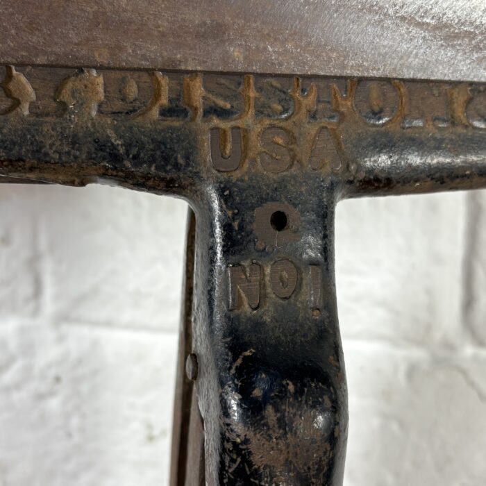 Vintage Henry Disston & Sons USA No.1 Saw Clamp with Saw - Image 3