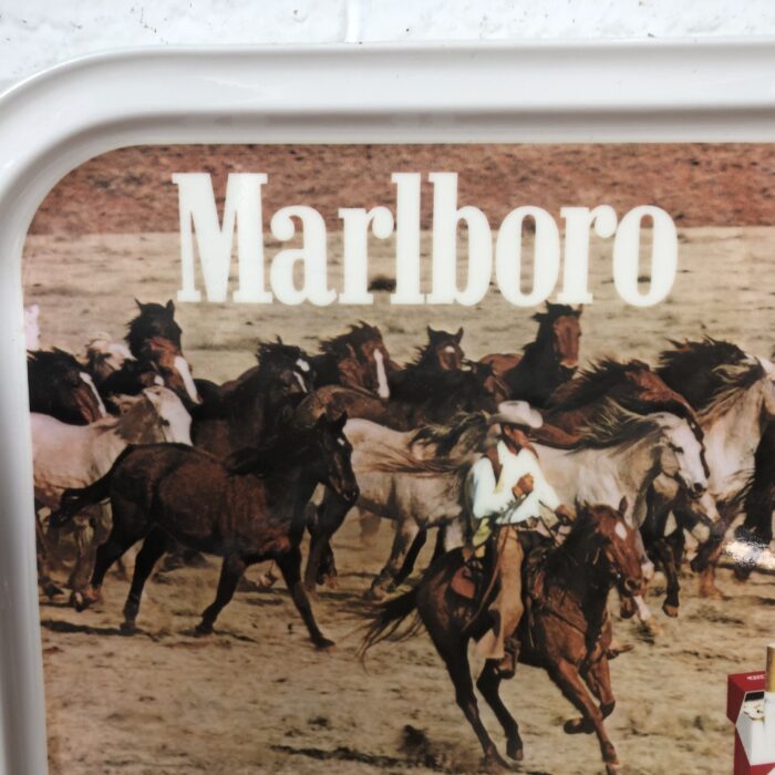 Vintage Marlboro Trays - Image 7