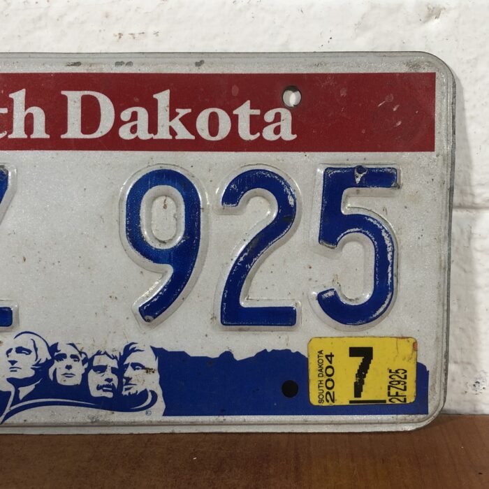 Vintage South Dakota USA Number Plate - Image 3