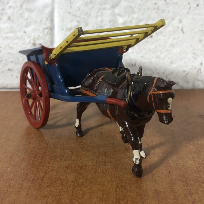 Vintage Britains Horse-Drawn Cart Model (Made in England) - Image 2