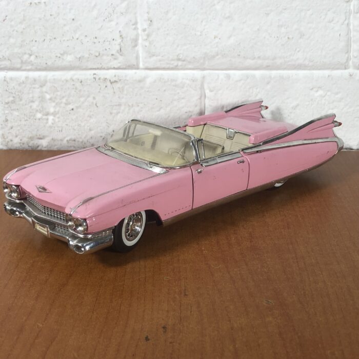 1959 Cadillac Eldorado Biarritz (1:18) - Image 3