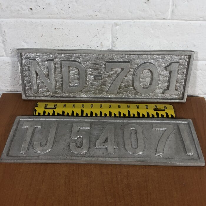 Cast Aluminium Number Plate Signs - Image 10