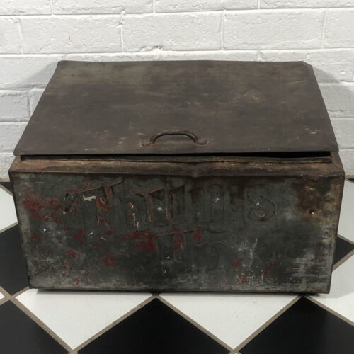 Vintage Thumbs Up! Metal Drinks Cooler