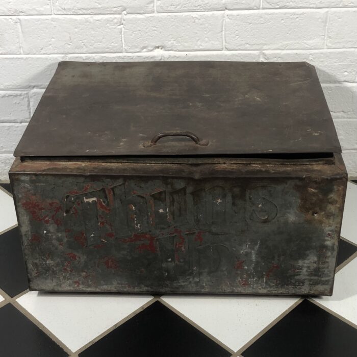 Vintage Thumbs Up! Metal Drinks Cooler