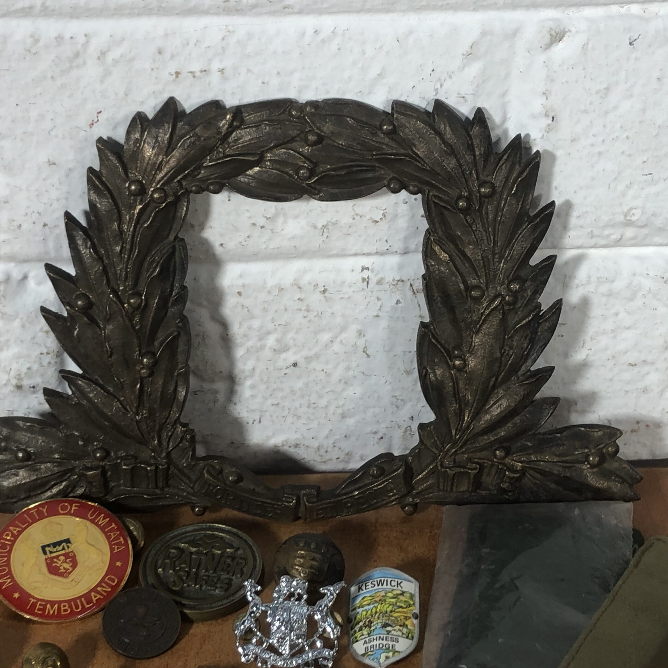 Vintage Military Badges - Image 2