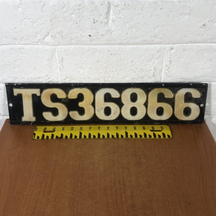 Vintage Number Plate - Image 6