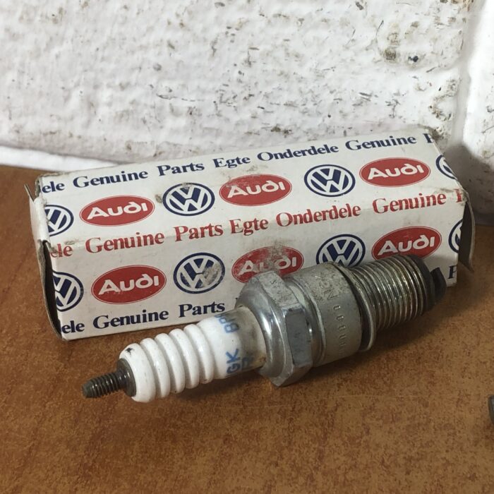 Vintage Automotive Flashlight Bulbs & Spark Plugs Collection - Image 10