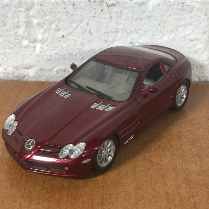 Mercedes-Benz SLR McLaren (1:24) - Image 3