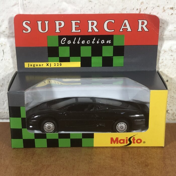 Supercar Collection Mercedes 500SL & Jaguar XJ 220 - Image 5