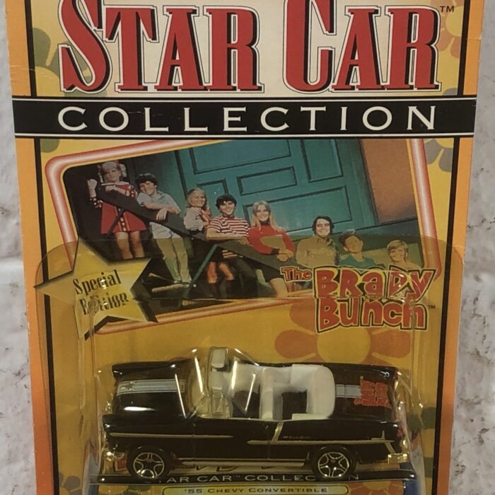 Matchbox Star Car Collection 'The Brady Bunch' '55 Chevy Convertible - Image 3