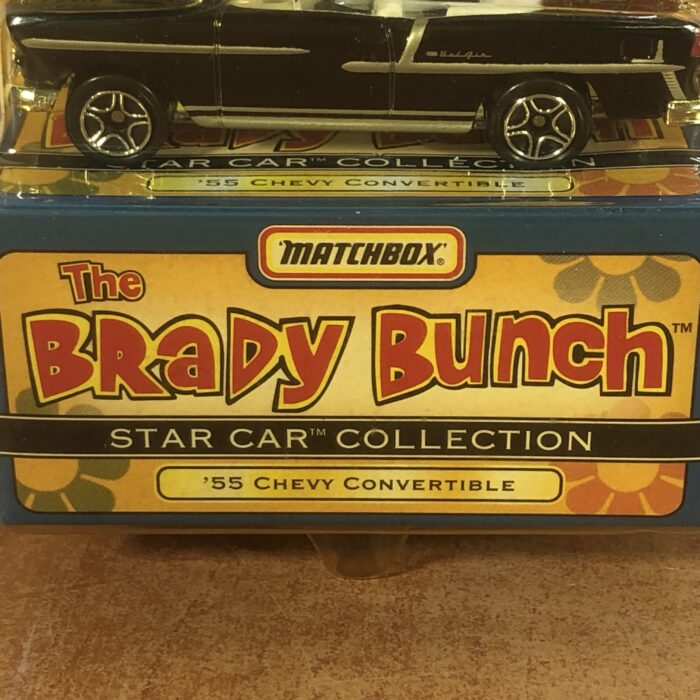Matchbox Star Car Collection 'The Brady Bunch' '55 Chevy Convertible - Image 6