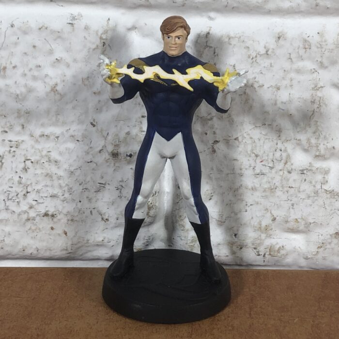 DC Figurines ~ Lightning Lad, Black Lightning Eclair Noir & Blue Beetle - Image 2