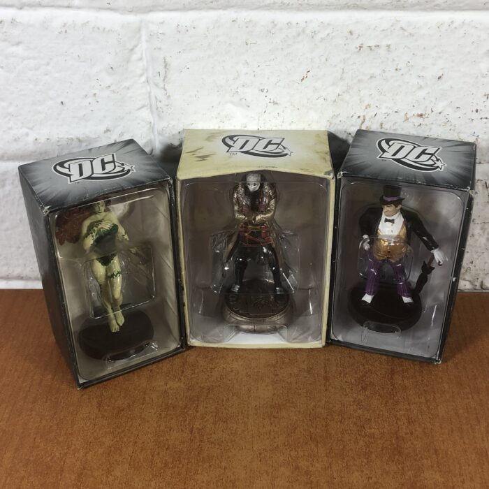 DC Figurines ~ Poison Ivy, Penguin & Hush - Image 8