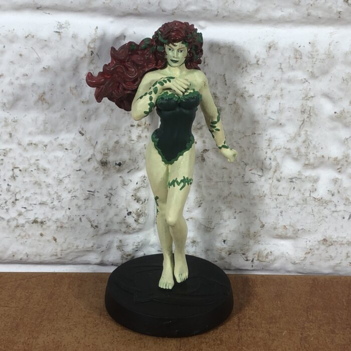 DC Figurines ~ Poison Ivy, Penguin & Hush - Image 2